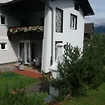 Haus Straubinger-tiefenbacher Бад Гоисерн