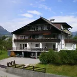 Haus Straubinger-tiefenbacher *